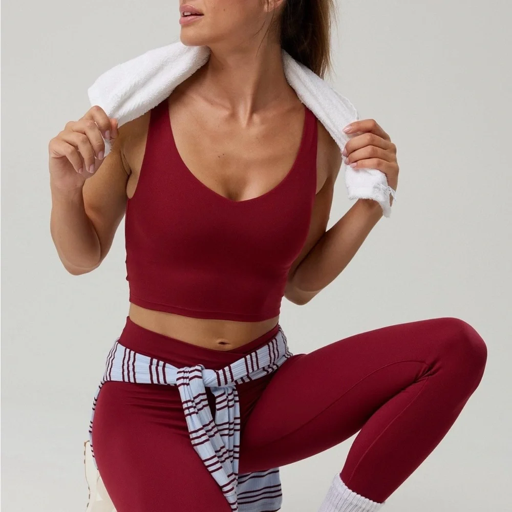Aerie Cherry Tart Sports Bra and Crossover Leggings Set - Picture 1 of 6